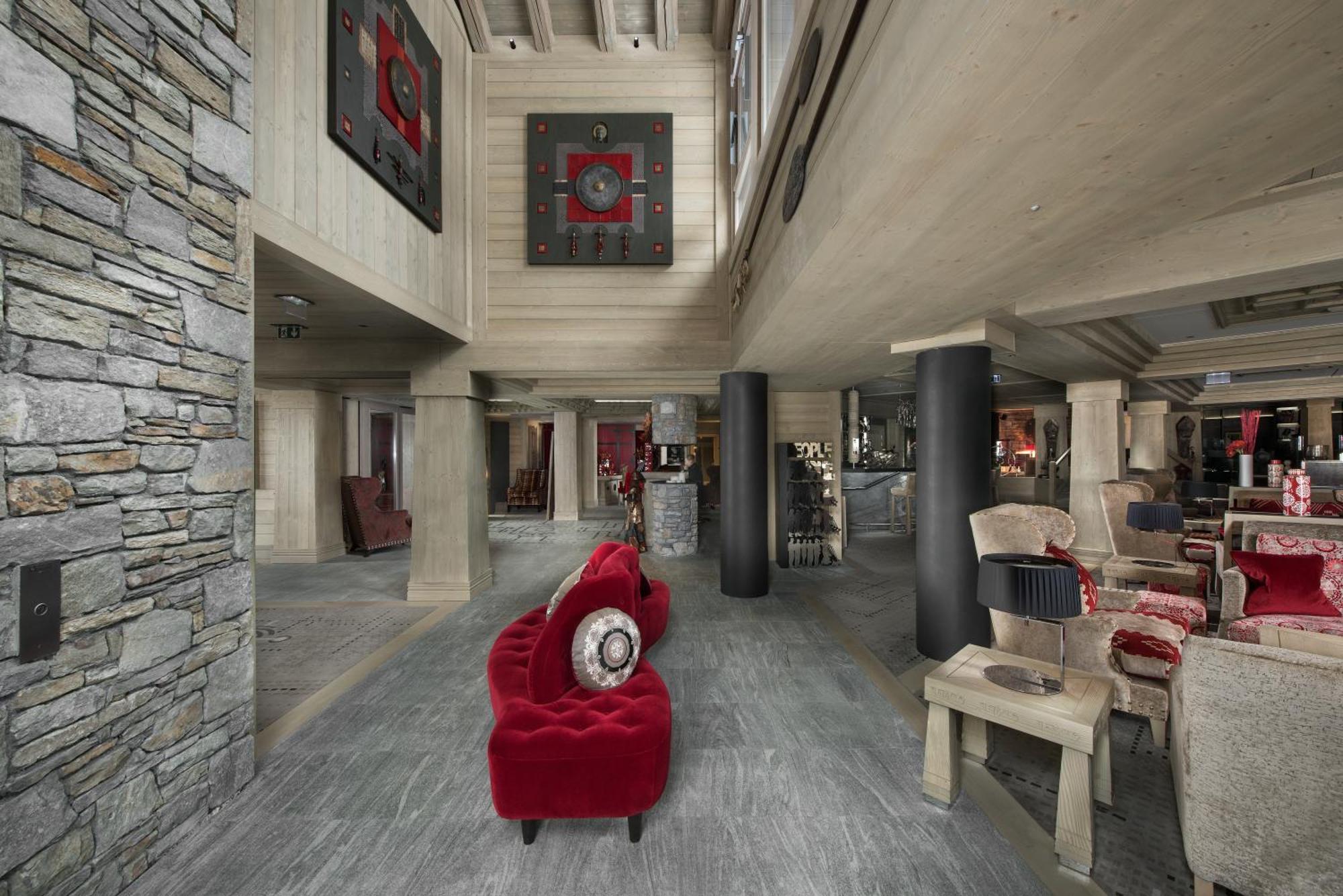 Le K2 Altitude Hotel 5*